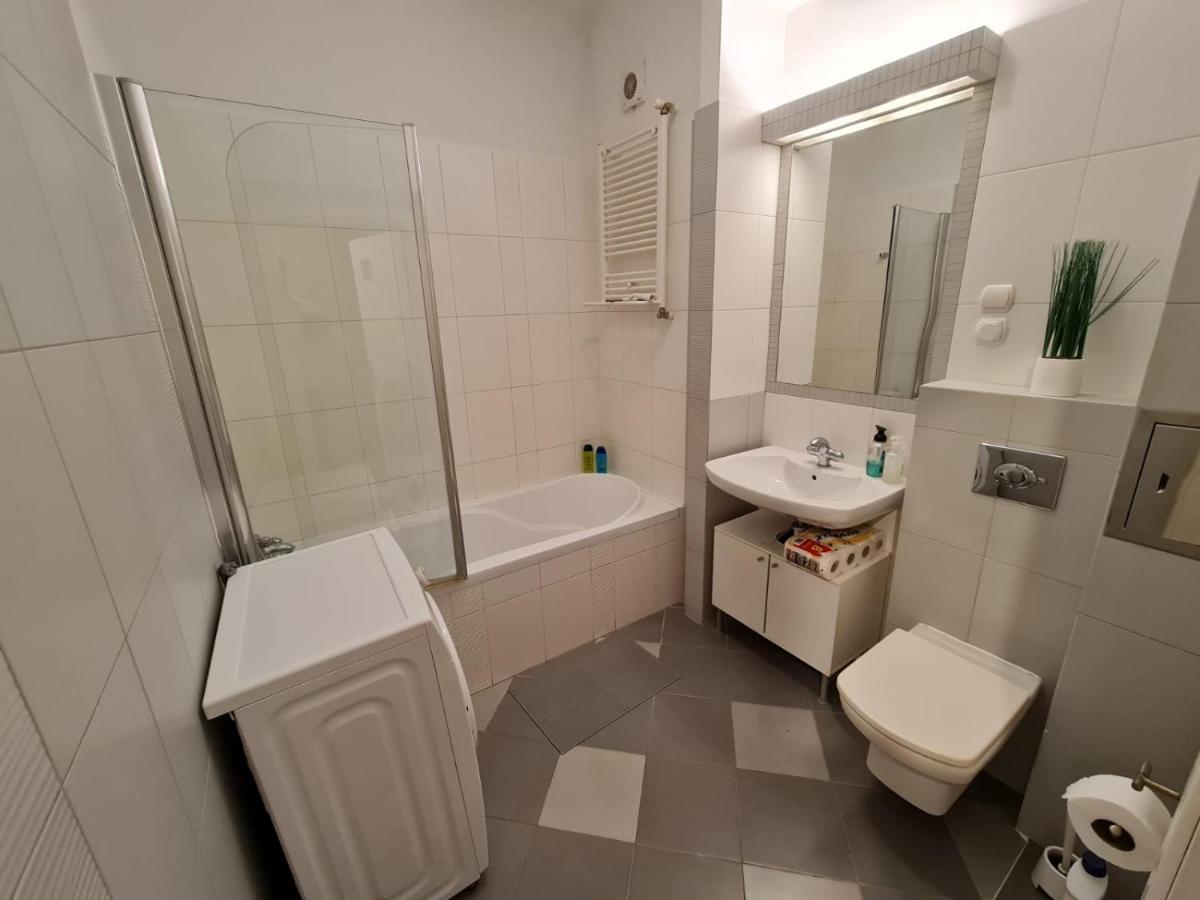 Fantastic Waw - Ns54 Room O Warszawa Zewnętrze zdjęcie
